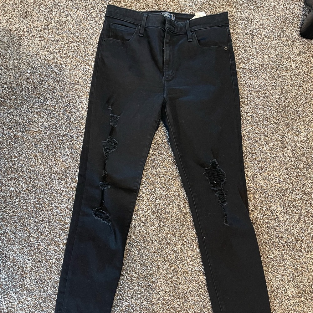 Abercrombie high rise distressed skinny jeans